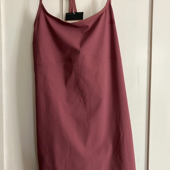 The North Face Women’s Arque Dress – Wild Ginger (Medium) - Picture 1 of 5